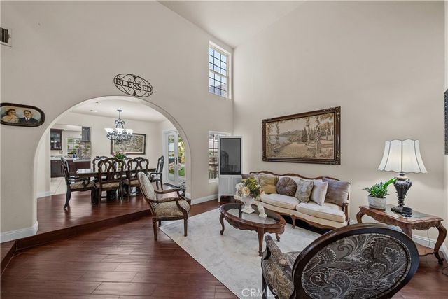 12647 Hubbard Street, Sylmar, CA 91342