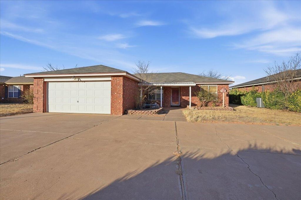 1809 Corpus Avenue, Wolfforth, TX 79382