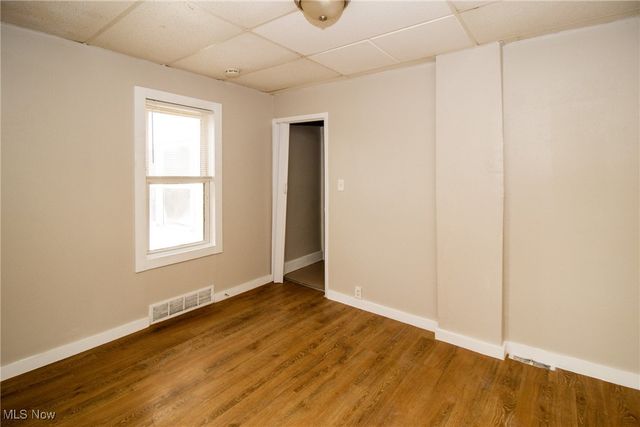 3818 Highland Road, Cleveland, OH 44111