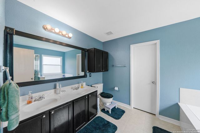 232 N Willow Way, Cibolo, TX 78108