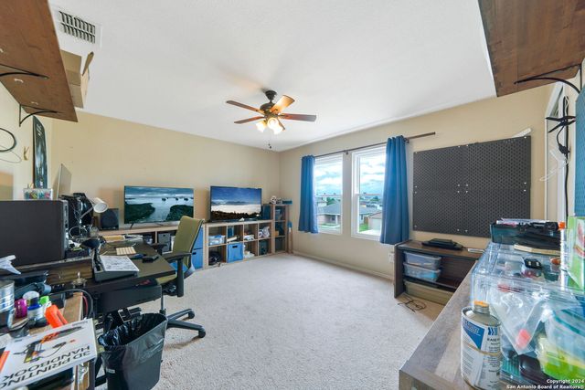 232 N Willow Way, Cibolo, TX 78108