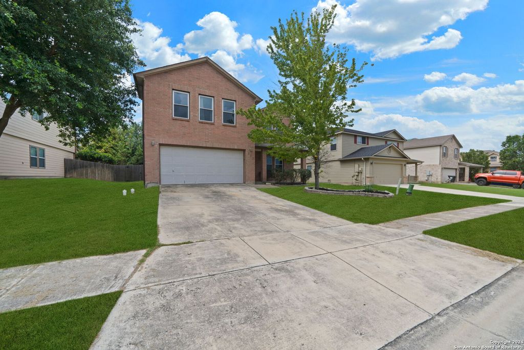 232 N Willow Way, Cibolo, TX 78108