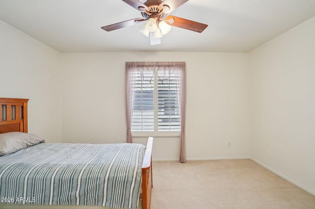 6572 W ABRAHAM Lane, Glendale, AZ 85308