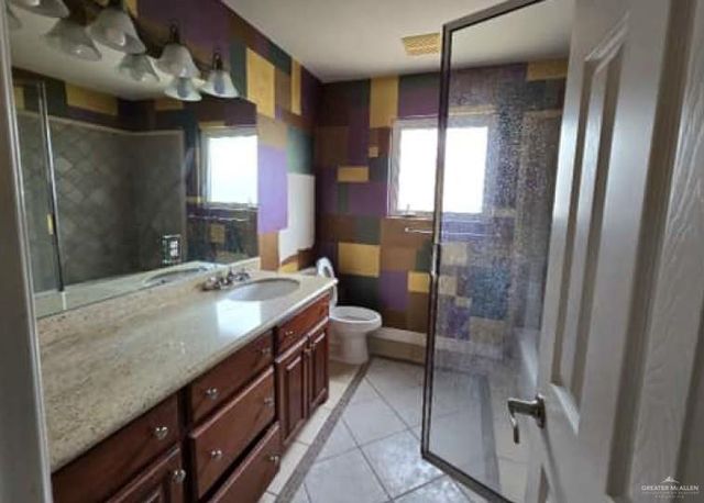 7333 N 5th Street N, Mcallen, TX 78504