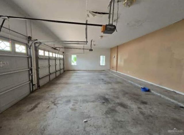 7333 N 5th Street N, Mcallen, TX 78504