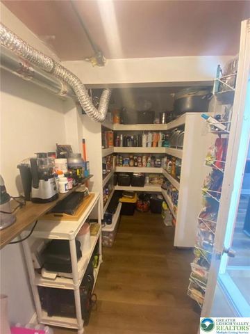 2268 Grove Road, Hanover Twp, PA 18109