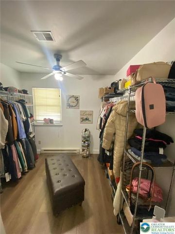 2268 Grove Road, Hanover Twp, PA 18109