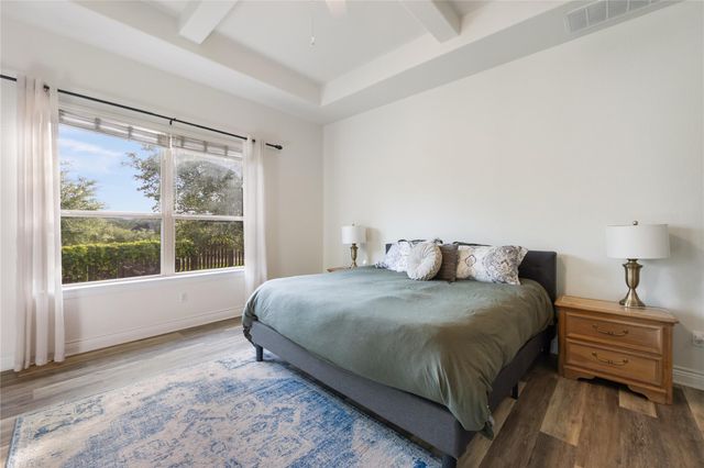 415 Bitterroot LN, Austin, TX 78737