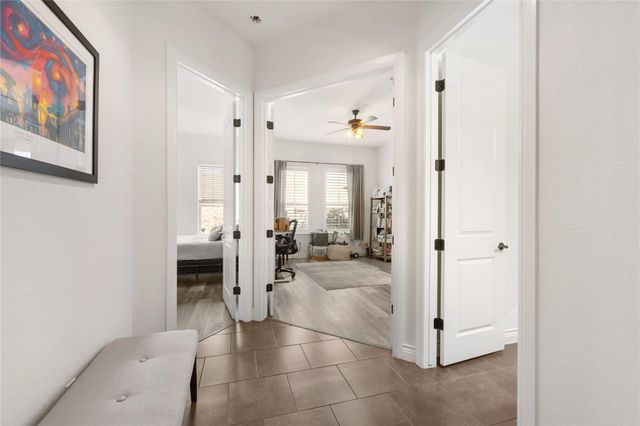 415 Bitterroot LN, Austin, TX 78737