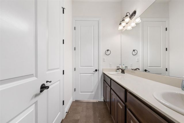 415 Bitterroot LN, Austin, TX 78737