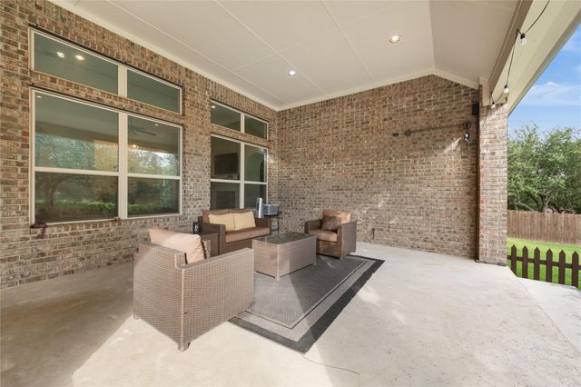 415 Bitterroot LN, Austin, TX 78737