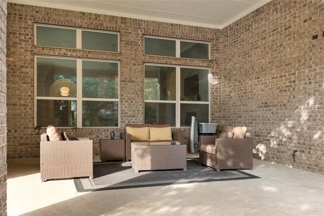 415 Bitterroot LN, Austin, TX 78737
