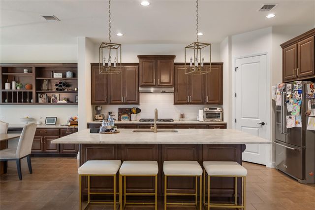 415 Bitterroot LN, Austin, TX 78737