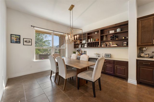 415 Bitterroot LN, Austin, TX 78737
