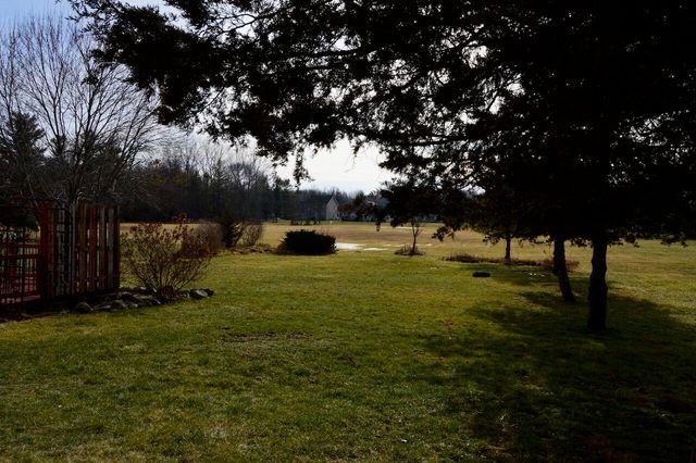 808 Church Street, Fowlerville, MI 48836