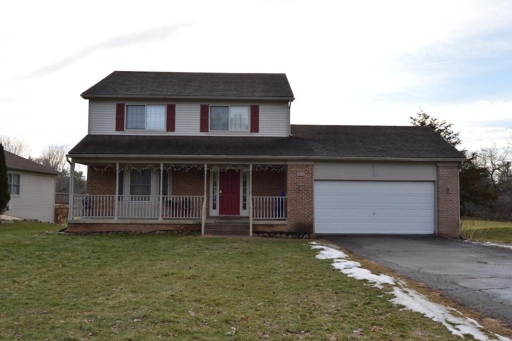 808 Church Street, Fowlerville, MI 48836