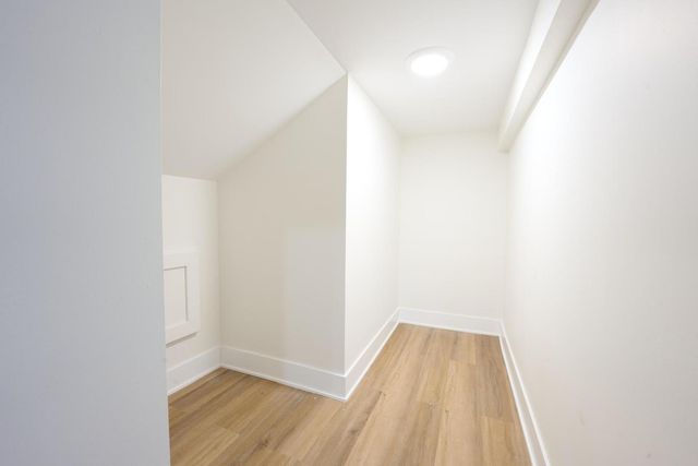 1445 East Avenue, Berwyn, IL 60402