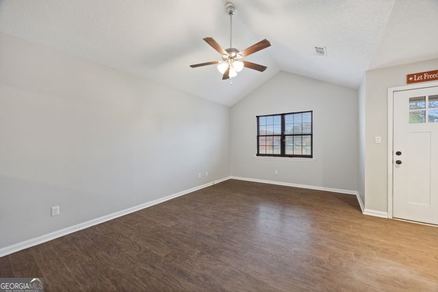 913 Churchfield Drive, Hinesville, GA 31313