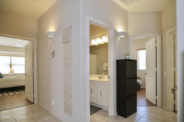 9183 N Treasure Mountain Drive, Tucson, AZ 85742