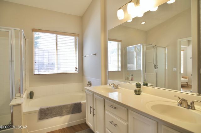 9183 N Treasure Mountain Drive, Tucson, AZ 85742