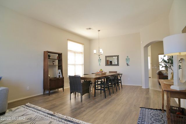 9183 N Treasure Mountain Drive, Tucson, AZ 85742