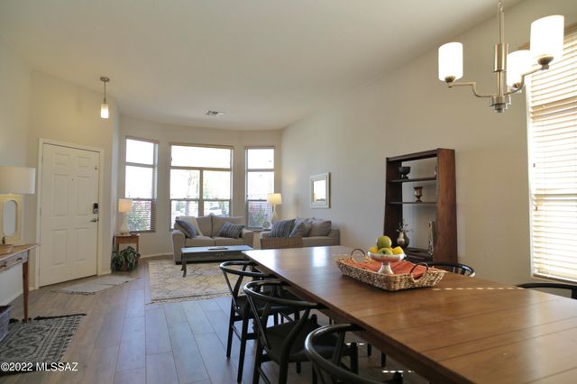 9183 N Treasure Mountain Drive, Tucson, AZ 85742