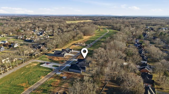 110 Sagewood Drive, Tullahoma, TN 37388