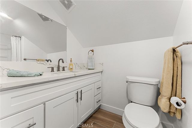 2855 Mulberry St, Riverside, CA 92501