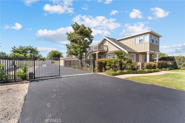 2855 Mulberry St, Riverside, CA 92501