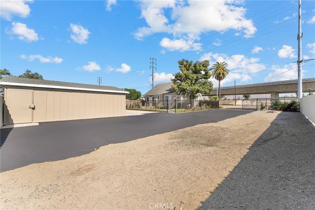 2855 Mulberry St, Riverside, CA 92501