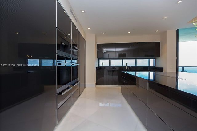 18555 Collins Ave 4605, Sunny Isles Beach, FL 33160