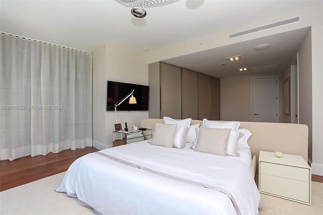 18555 Collins Ave 4605, Sunny Isles Beach, FL 33160
