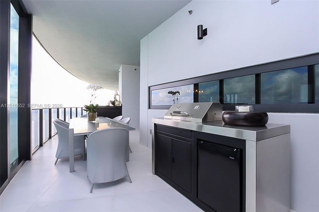 18555 Collins Ave 4605, Sunny Isles Beach, FL 33160