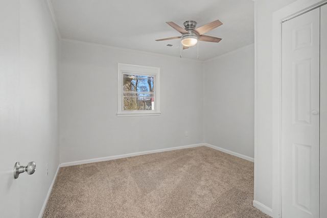 110 Green Meadow Dr, Gallatin, TN 37066