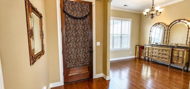 345 RIVERDALE DR, Oakland, TN 38060