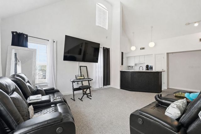 10436 WHITE LAKE COURT 10436, Tampa, FL 33626