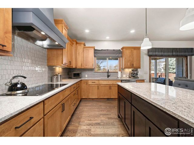 5821 Red Bridge Dr, Timnath, CO 80547