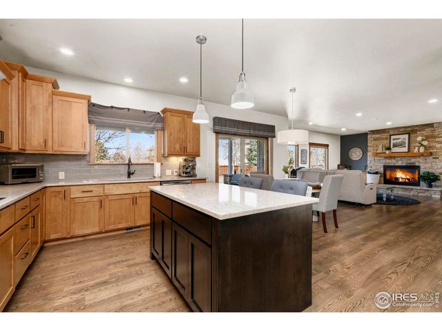 5821 Red Bridge Dr, Timnath, CO 80547