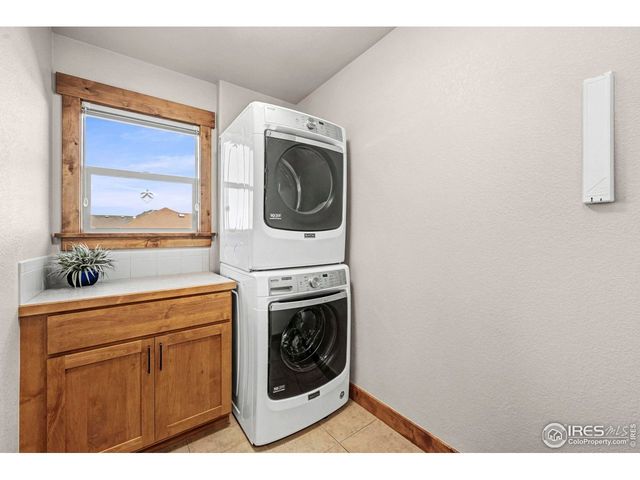 5821 Red Bridge Dr, Timnath, CO 80547