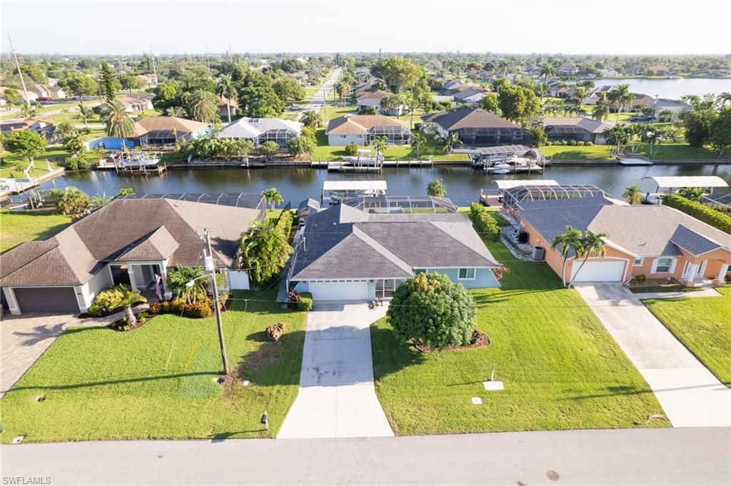 115 SE 35th TER, CAPE CORAL, FL 33904 — photo 4
