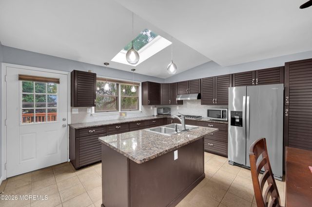 119 Maple Street, Toms River, NJ 08753