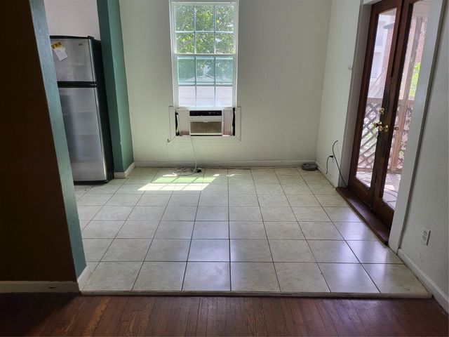 1529 Welch Street, Houston, TX 77006