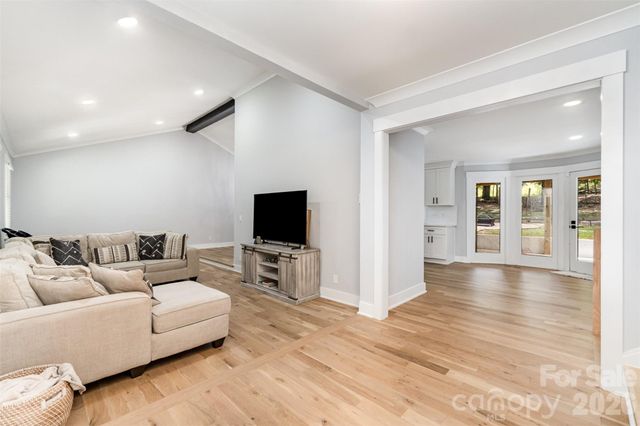 4501 Brookwood Road, Charlotte, NC 28215