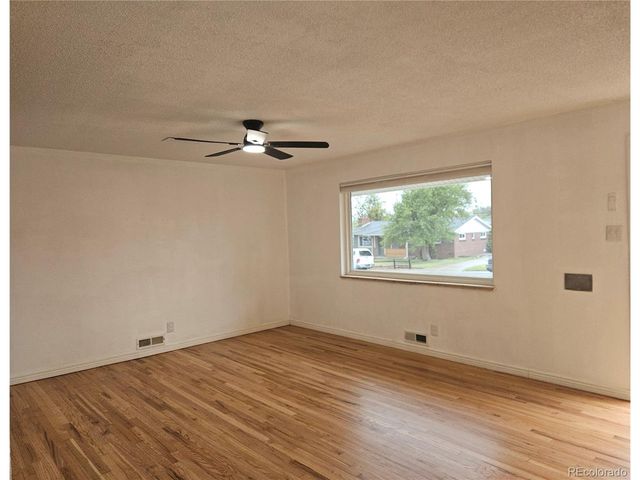 6554 Upham St, Arvada, CO 80003