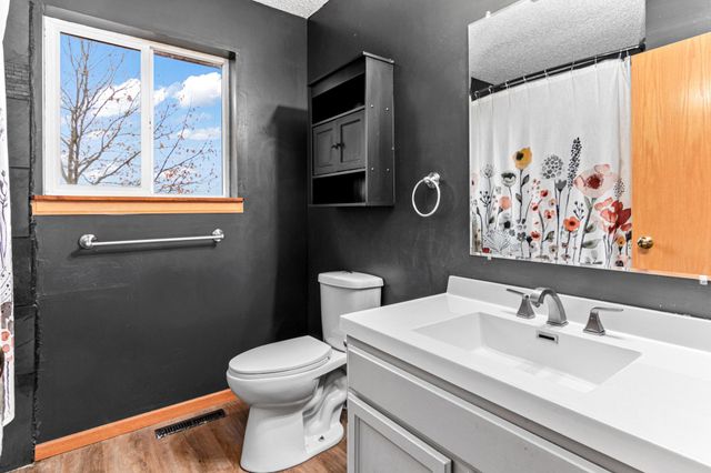 5480 Mallard Lane, Monticello, MN 55362