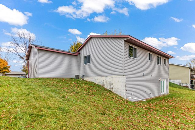 5480 Mallard Lane, Monticello, MN 55362