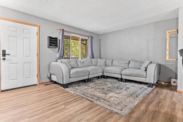 5480 Mallard Lane, Monticello, MN 55362