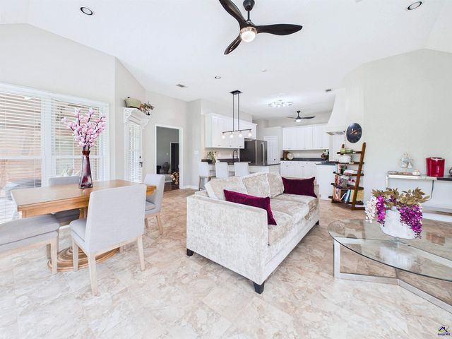 115 Raintree Drive, Warner Robins, GA 31088