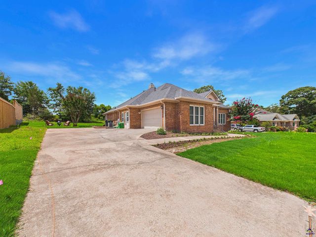 115 Raintree Drive, Warner Robins, GA 31088