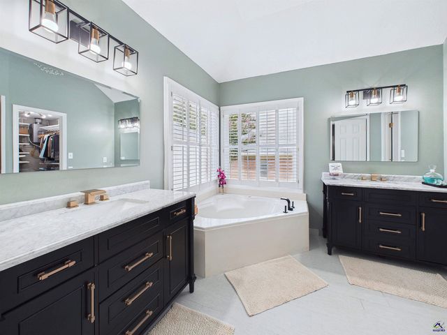 115 Raintree Drive, Warner Robins, GA 31088